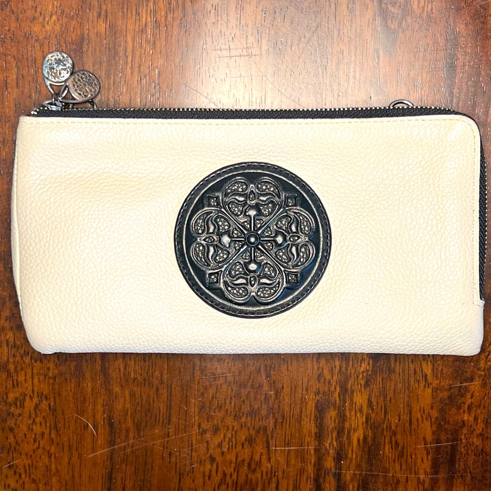 Brighton Crossbody Full-size Wallet Cream and Black